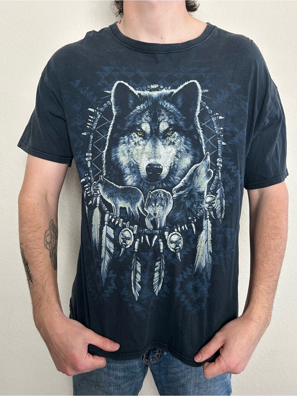Vintage Wolf Shirt Mens XL Black Dream Catcher Native American Nature Tee
